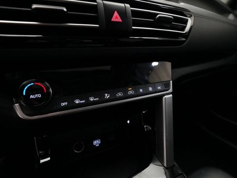 Used 2021 Kia Seltos SX w/ SX Sunroof Package image 20