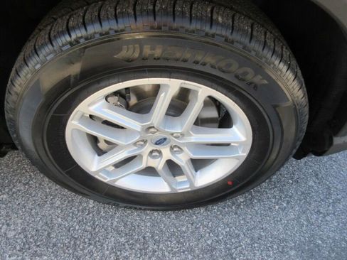 New 2026 Ford Explorer Active image 12