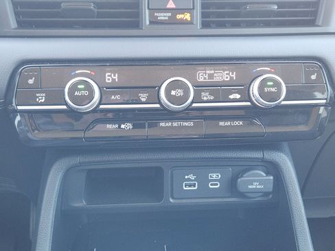 Certified 2025 Honda Pilot EX-L image 19