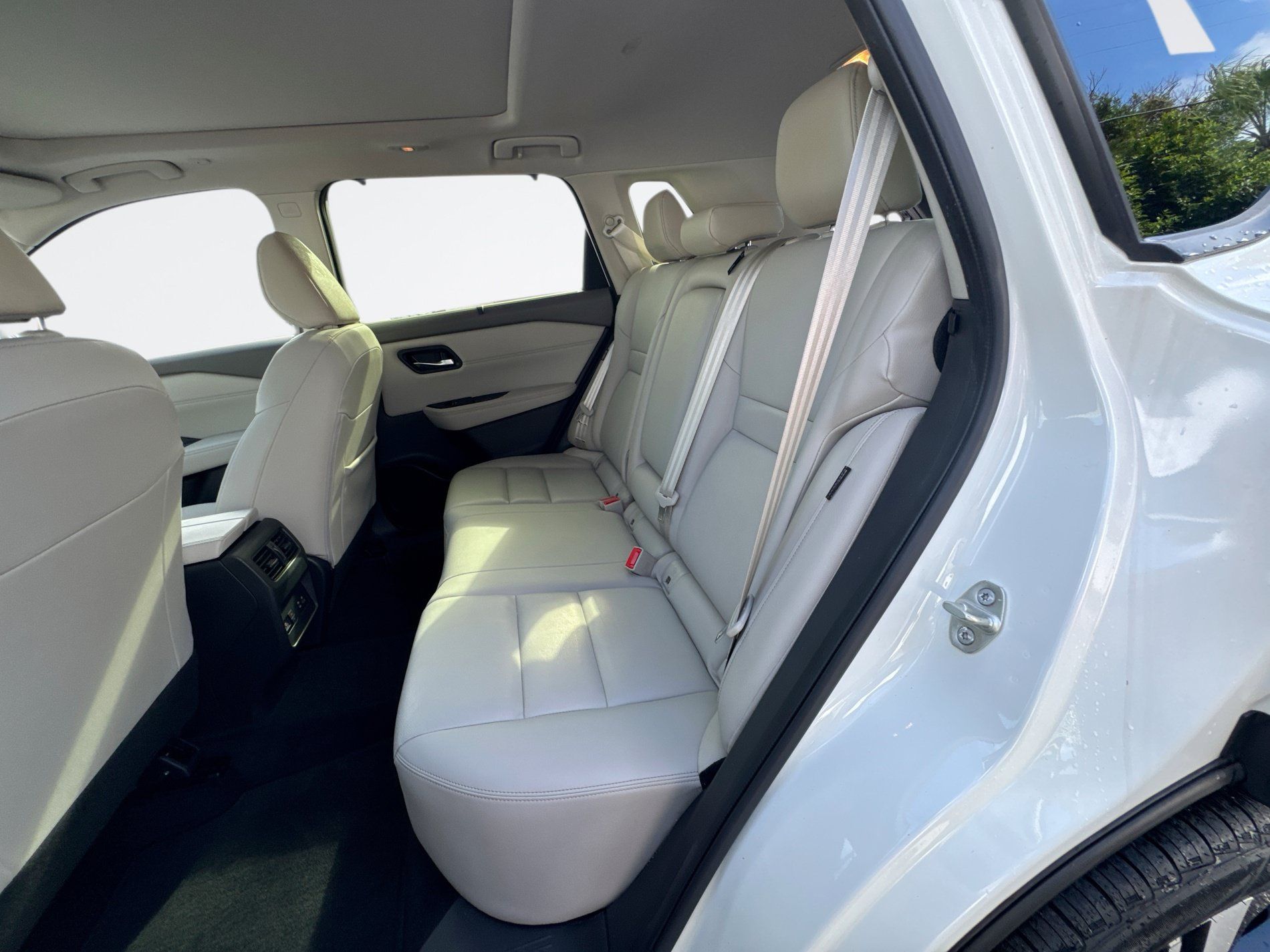 Certified 2023 Nissan Rogue SL w/ SL Premium Package FWD image 14