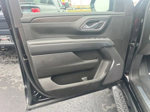 Used 2023 Chevrolet Tahoe Z71 w/ Z71 Off-Road Package image 11