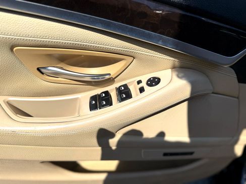 Used 2013 BMW 528i Sedan image 30