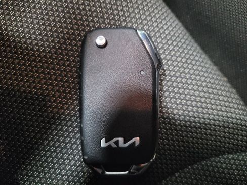 Used 2024 Kia Forte LXS FWD image 32