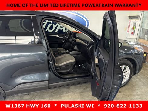 Used 2022 Ford Escape SE FWD image 5