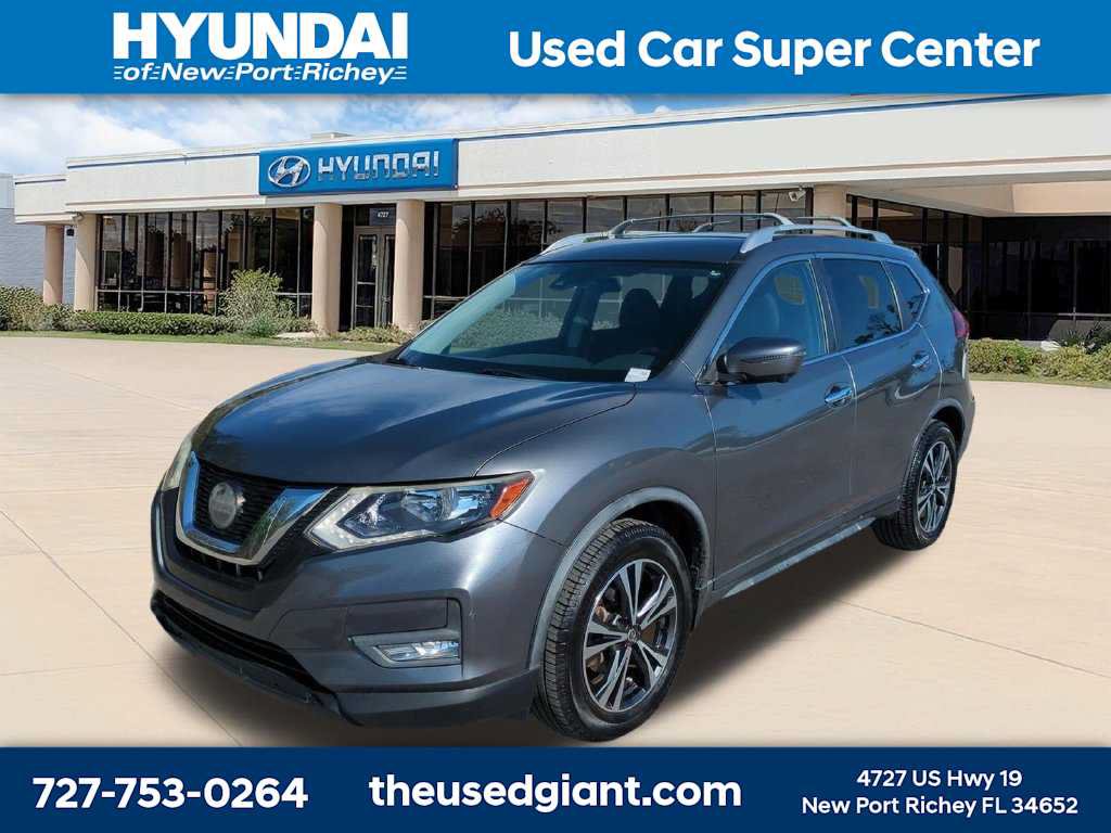 Used 2019 Nissan Rogue SV w/ Premium Package FWD image 1