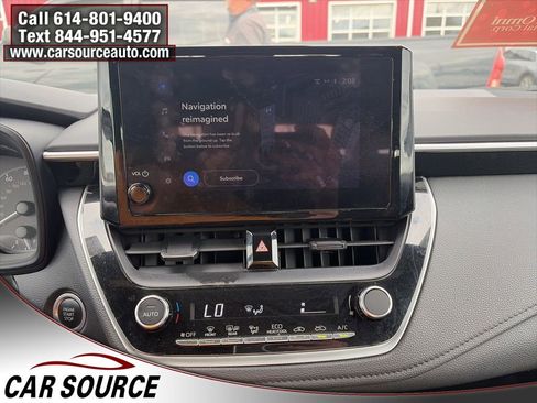 Used 2023 Toyota Corolla SE image 16