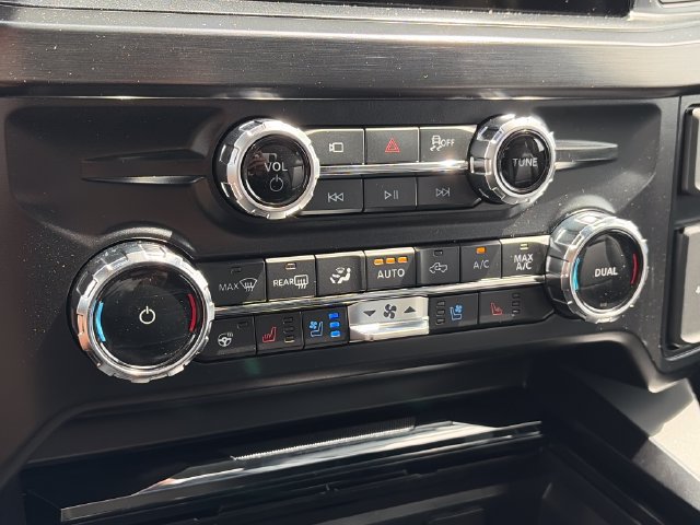 New 2026 Ford F350 Lariat w/ Chrome Package AWD/4WD image 23