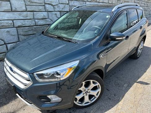 Used 2019 Ford Escape Titanium AWD/4WD image 1