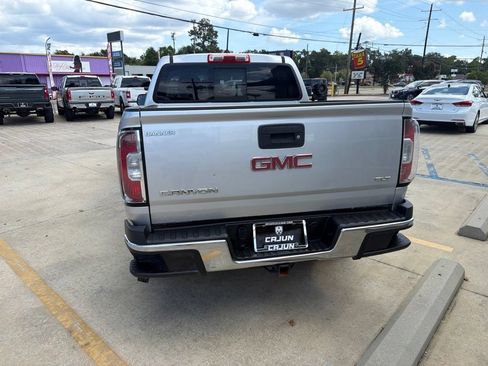 Used 2016 GMC Canyon SLT w/ Driver Alert Package RWD image 11