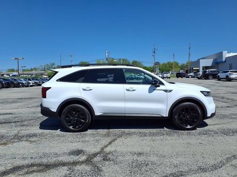 Used 2023 Kia Sorento S w/ Panoramic Sunroof Package AWD/4WD image 17