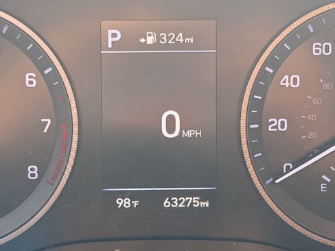 Used 2020 Hyundai Tucson Ultimate w/ Cargo Package FWD image 14