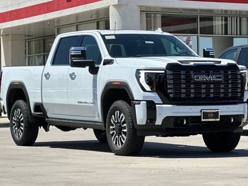 New 2026 GMC Sierra 2500 Denali Ultimate w/ Max Trailering Package AWD/4WD image 9