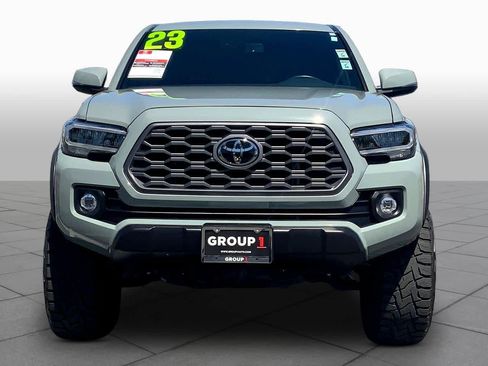 Used 2023 Toyota Tacoma TRD Off-Road image 3