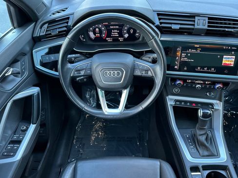 Used 2023 Audi Q3 2.0T Premium image 15