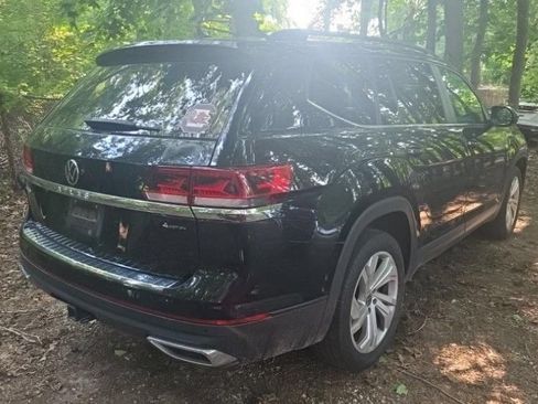 Used 2023 Volkswagen Atlas SE w/ Panoramic Sunroof Package AWD/4WD image 2