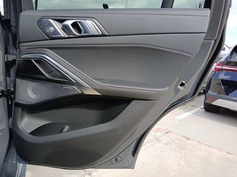 New 2026 BMW X6 M60i image 11