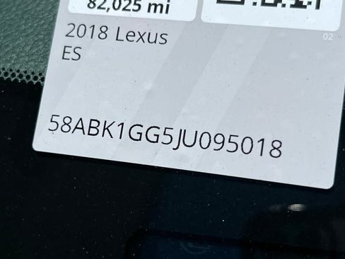 Used 2018 Lexus ES 350 w/ Navigation System Package FWD image 23