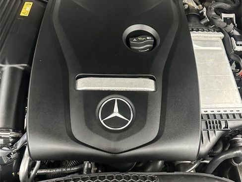 Used 2015 Mercedes-Benz C 300 4MATIC Sedan image 7