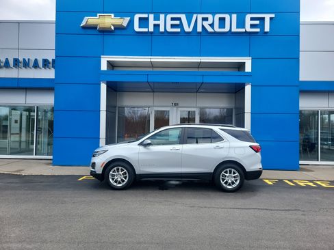 Used 2022 Chevrolet Equinox LT image 6