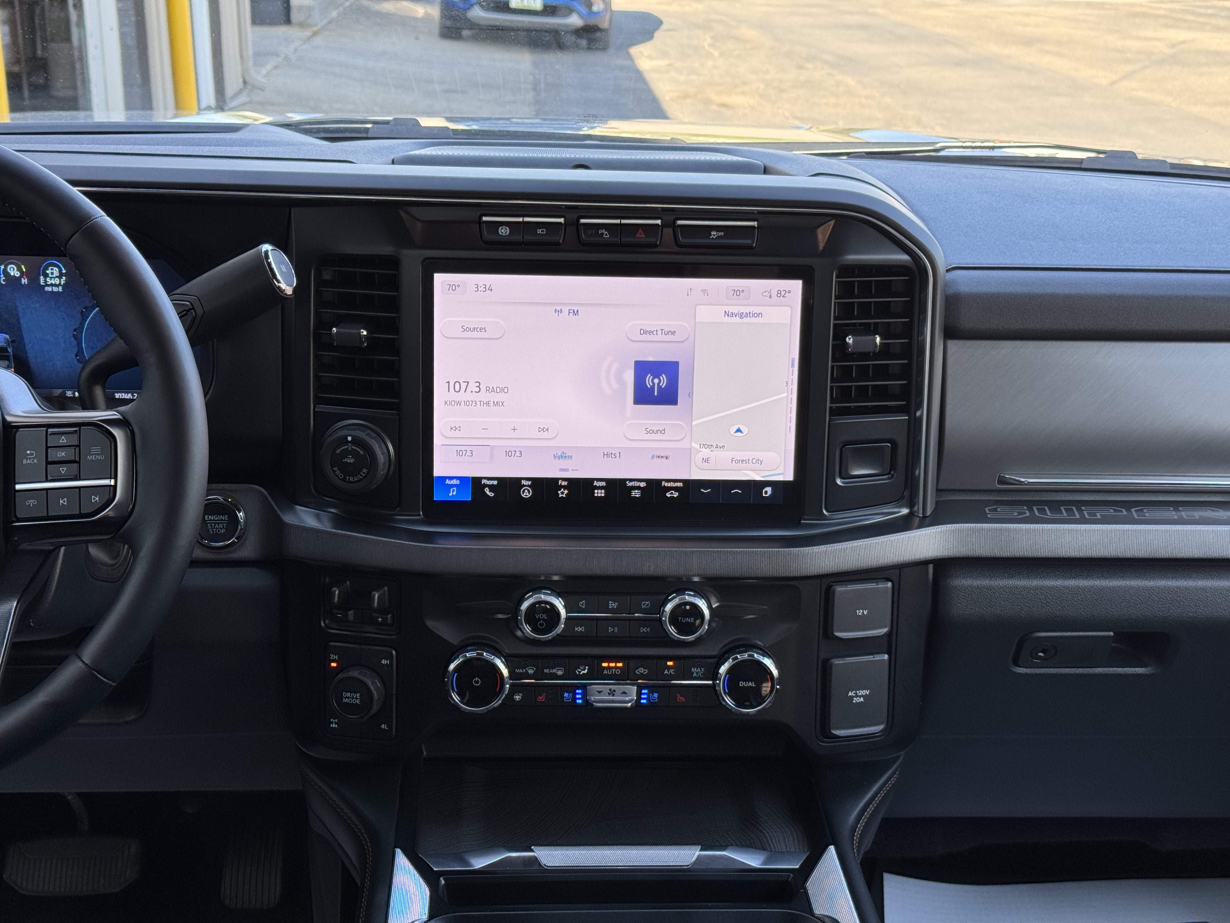 Used 2024 Ford F350 Platinum AWD/4WD image 14