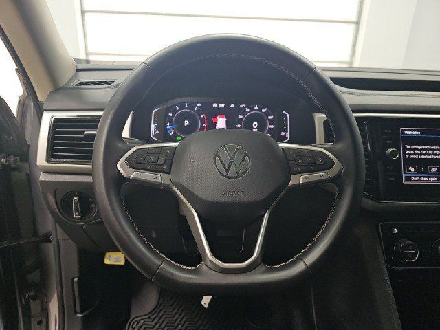 Used 2023 Volkswagen Atlas SE w/ Panoramic Sunroof Package AWD/4WD image 11