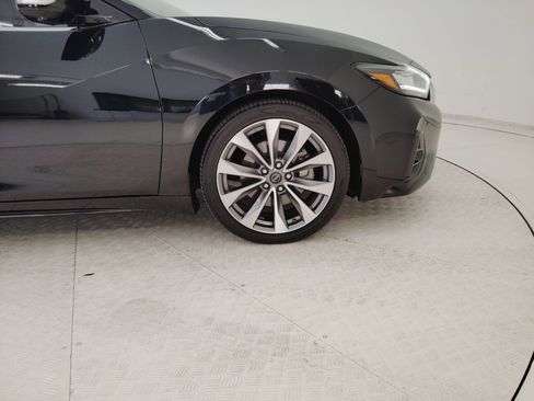 Used 2023 Nissan Maxima Platinum w/ Sport Mat Group image 28