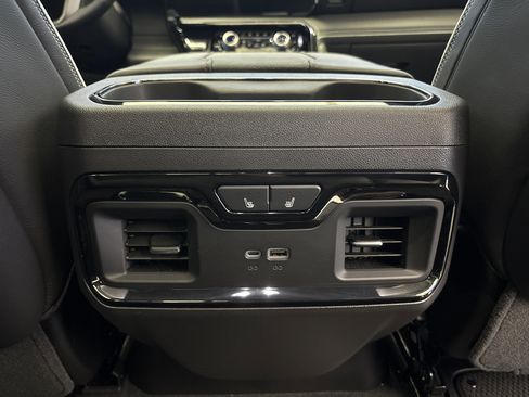 Used 2026 GMC Sierra 1500 AT4X w/ LPO, Black Badging Package image 28