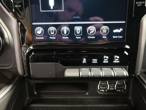 Used 2021 RAM 1500 Big Horn image 27