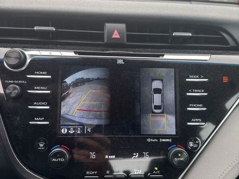 Used 2018 Toyota Camry XLE w/ Driver Assist Package FWD image 20