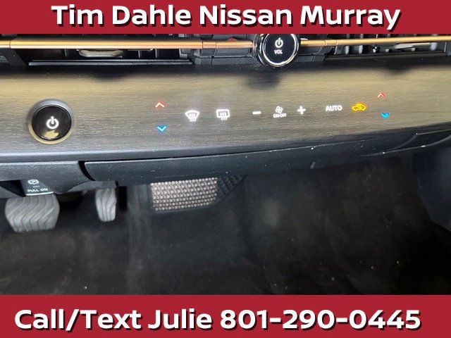 Used 2024 Nissan Ariya AWD image 30
