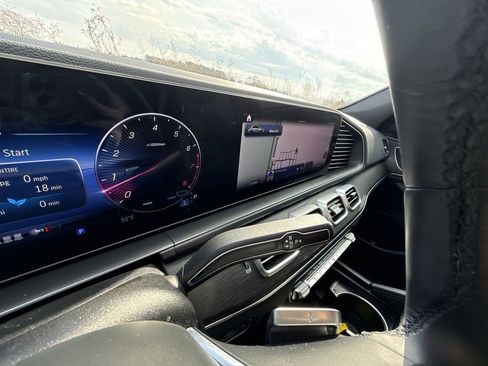 Used 2025 Mercedes-Benz GLE 350 4MATIC image 22