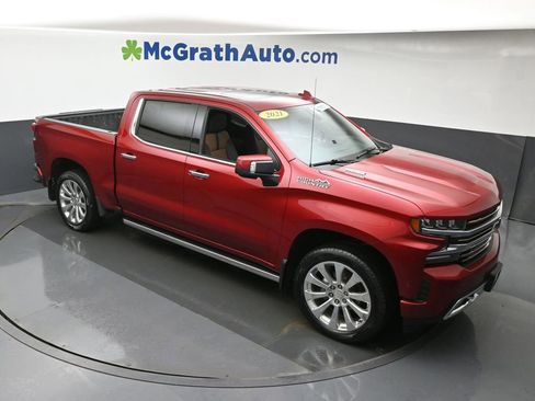 Used 2021 Chevrolet Silverado 1500 High Country w/ Technology Package image 3