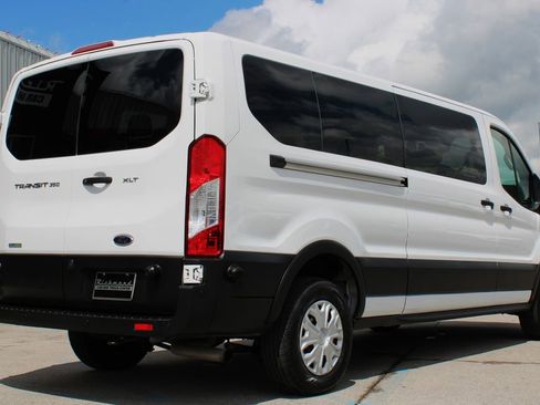Used 2024 Ford Transit 350 XLT RWD image 12