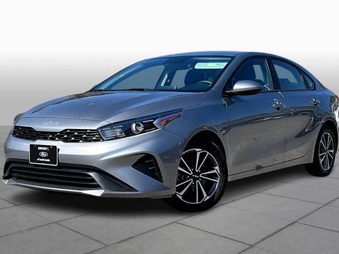 Used 2022 Kia Forte LXS image 37