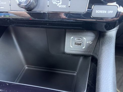 New 2026 Jeep Compass Latitude image 26