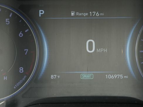 Used 2021 Hyundai Palisade SEL w/ Premium Package FWD image 12