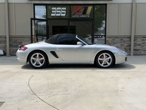 Used 2006 Porsche Boxster S RWD image 2