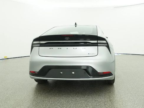 New 2026 Toyota Prius Plug-In Hybrid image 17