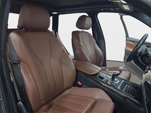 Used 2017 BMW X5 xDrive35i image 12