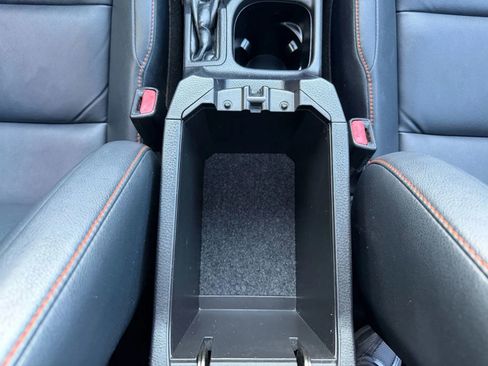 Used 2016 Toyota RAV4 SE FWD image 18