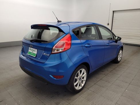 Used 2017 Ford Fiesta SE w/ Equipment Group 201A image 9