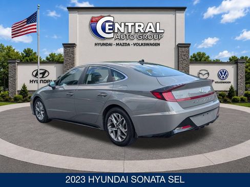 Used 2023 Hyundai Sonata SEL FWD image 11