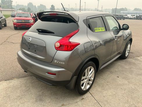 Used 2011 Nissan Juke SV AWD/4WD image 5