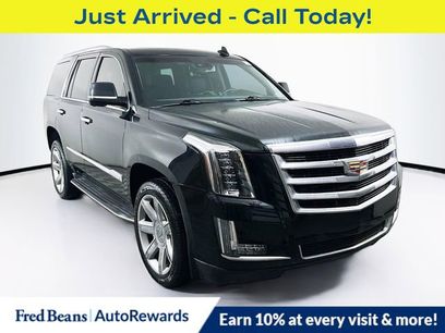 Used 2016 Cadillac Escalade Luxury