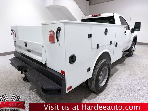 Used 2023 Chevrolet Silverado 3500 W/T w/ WT Convenience Package AWD/4WD image 5