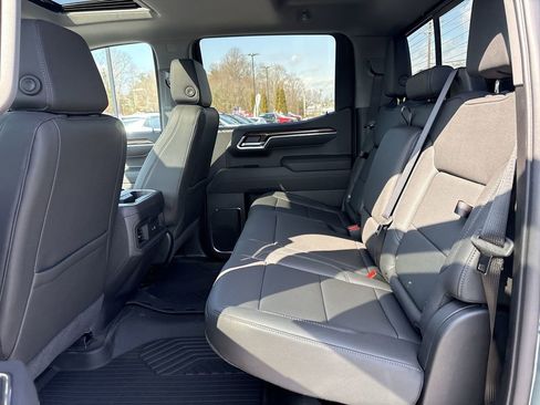 New 2026 Chevrolet Silverado 1500 LT Trail Boss w/ Convenience Package II AWD/4WD image 27