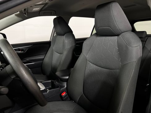 Certified 2025 Toyota RAV4 XLE FWD image 13