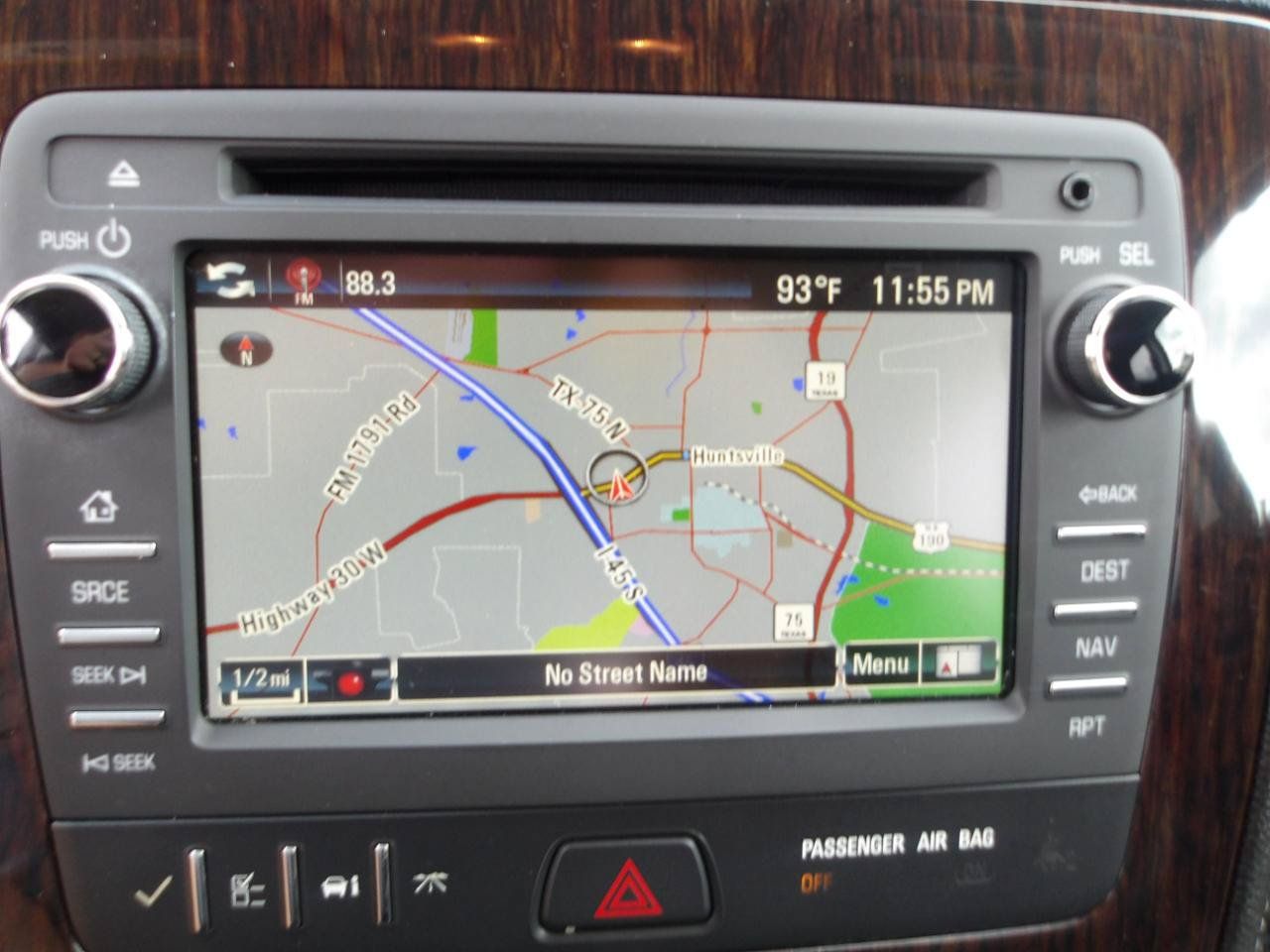 Used 2017 Chevrolet Traverse LT FWD image 19