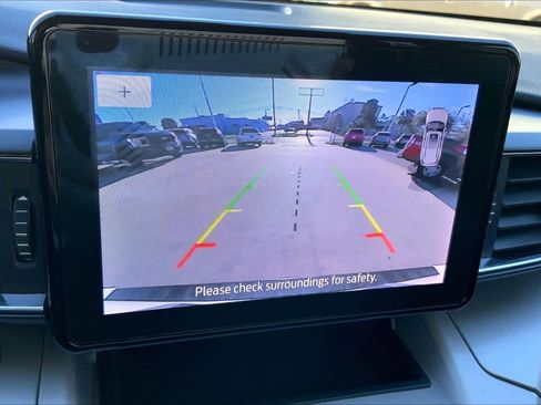 Used 2023 Ford Explorer XLT w/ Equipment Group 202A image 23