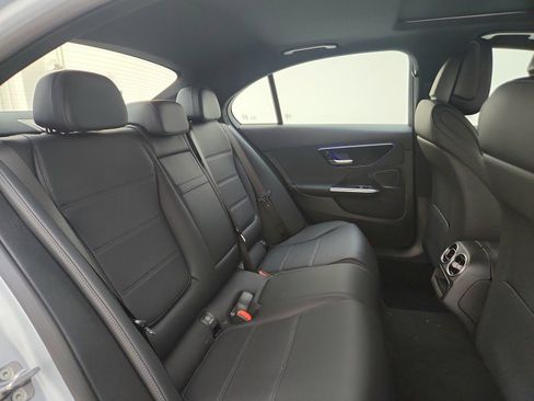 Used 2025 Mercedes-Benz C 300 Sedan image 20